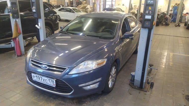Ford Mondeo 2011 года, 233 719 км - вид 1