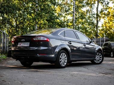 Ford Mondeo 2011 года, 233 719 км - вид 2