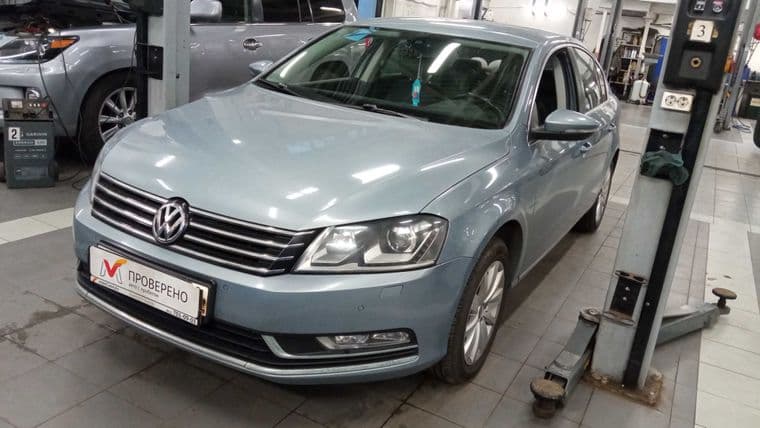 Volkswagen Passat 2013 года, 74 358 км | VIN 48400 - вид 1