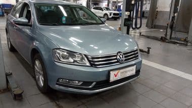 Volkswagen Passat 2013 года, 74 358 км | VIN 48400 - вид 2