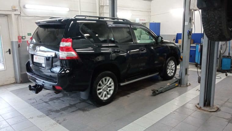 Toyota Land Cruiser Prado, 2014 - вид 2