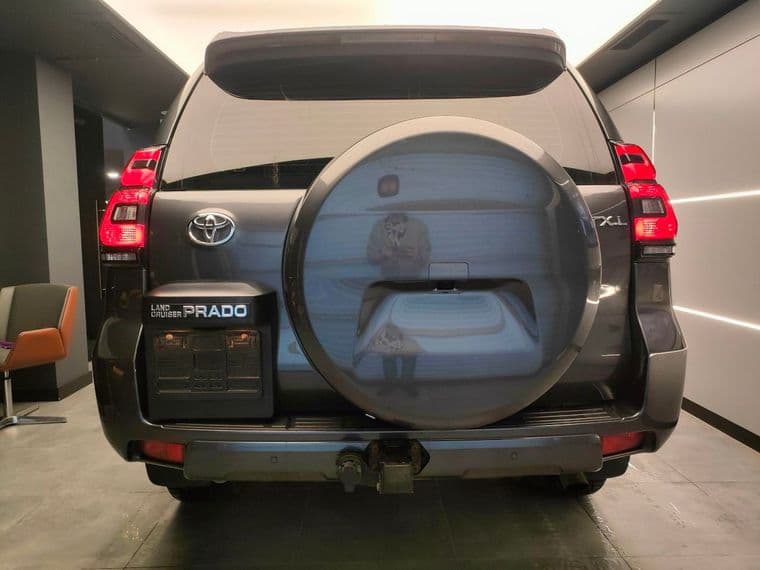 Toyota Land Cruiser Prado, 2022 - вид 4