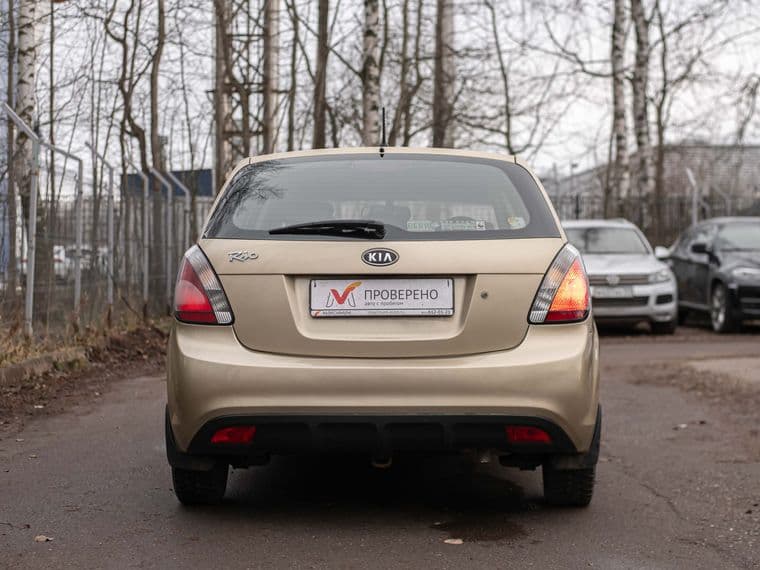 KIA Rio, 2011 - вид 3
