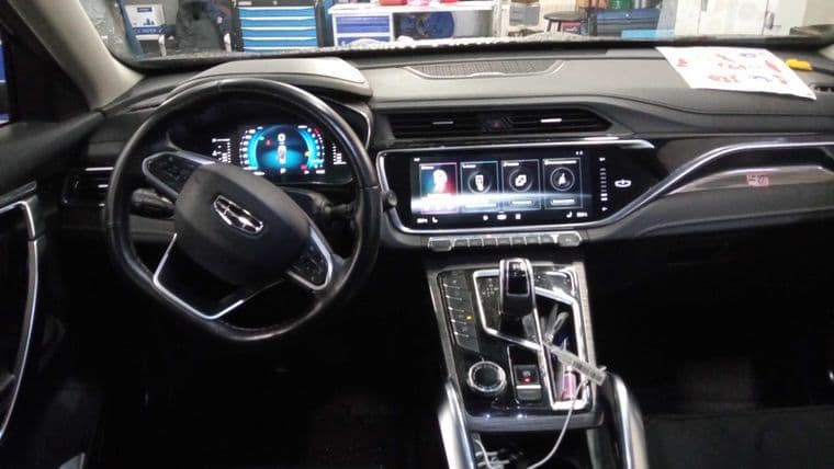 Geely Atlas Pro, 2022 - вид 4