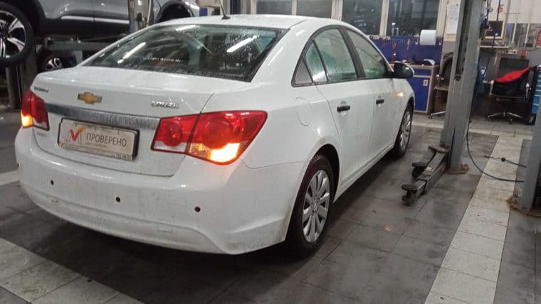Chevrolet Cruze, 2013 - вид 2