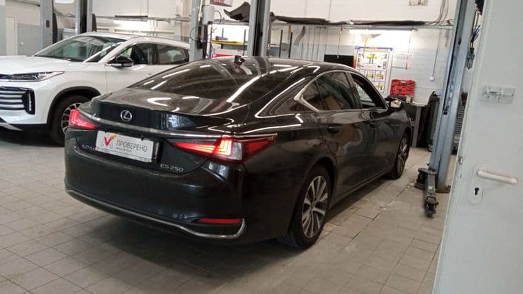 Lexus ES, 2020 - вид 2