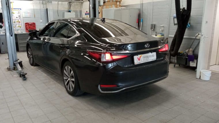 Lexus ES, 2020 - вид 3