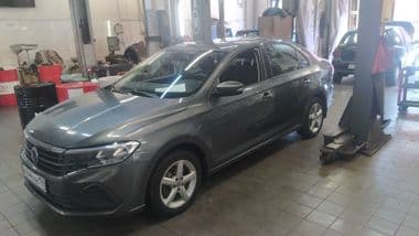 Volkswagen Polo 2020 года, 76 557 км - вид 1
