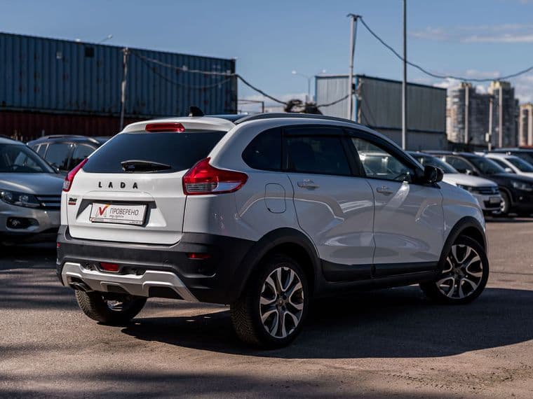 ВАЗ (LADA) XRAY Cross 2021 года, 106 159 км - вид 2