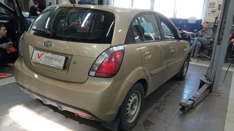 KIA Rio, 2009 - вид 2