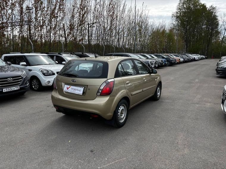 KIA Rio, 2009 - вид 3
