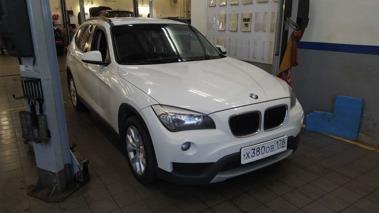 BMW X1, 2012 - вид 2