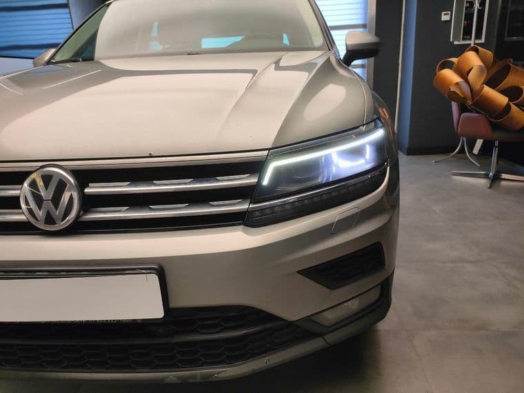 Volkswagen Tiguan, 2017 - вид 2