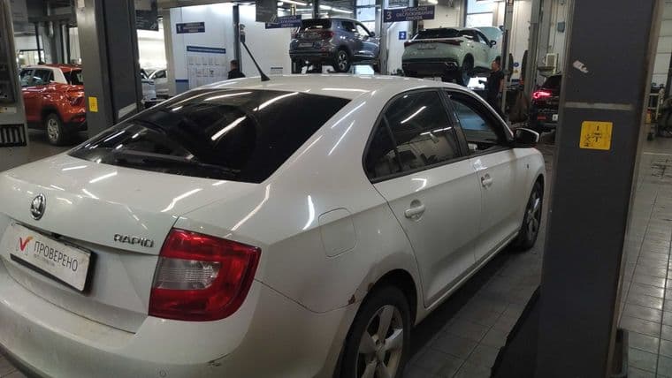 Skoda Rapid, 2015 - вид 2