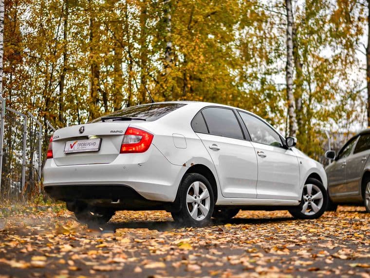 Skoda Rapid, 2015 - вид 1
