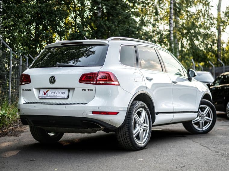 Volkswagen Touareg, 2014 - вид 1