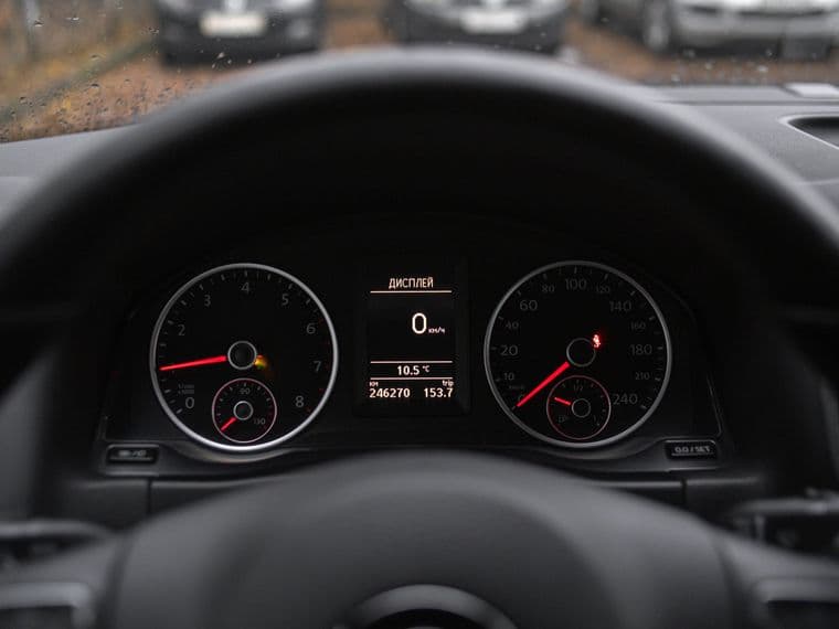 Volkswagen Tiguan, 2012 - вид 4