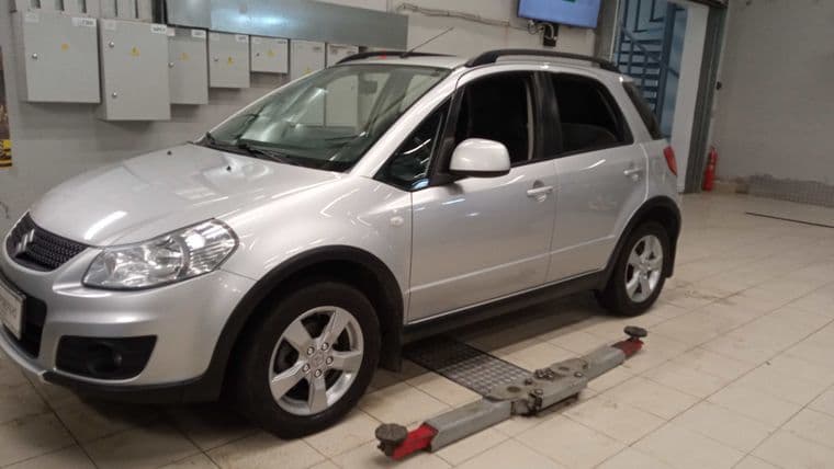 Suzuki Sx4 2013 года, 116 668 км - вид 1