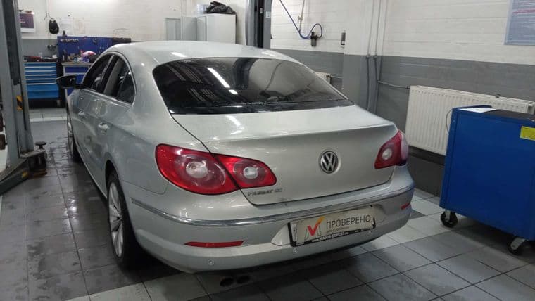 Volkswagen Passat CC, 2011 - вид 3