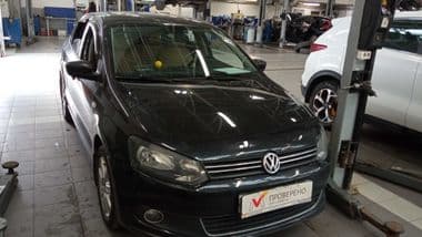 Volkswagen Polo 2011 года, 93 688 км - вид 2