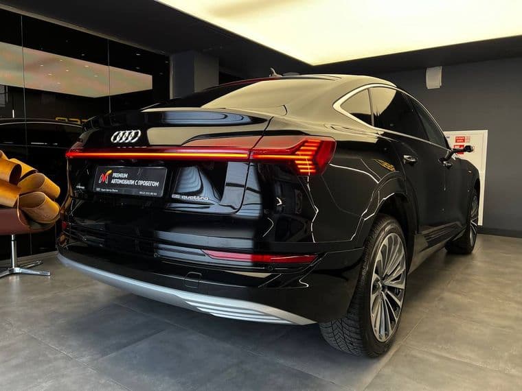 Audi E-tron Sportback, 2020 - вид 3