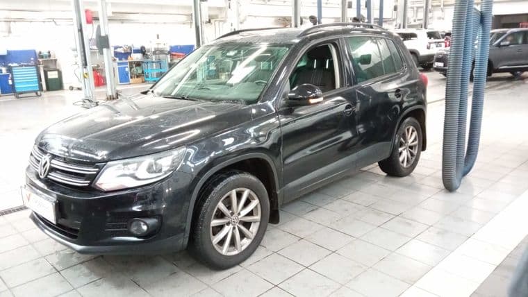 Volkswagen Tiguan, 2015