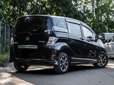 Honda Freed 2012 года, 216 000 км - вид 2