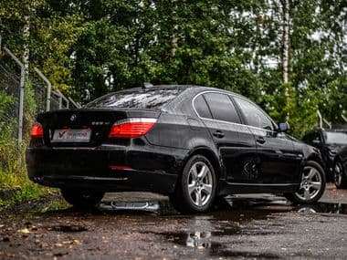 BMW 5 серия 2008 года, 346 785 км - вид 2