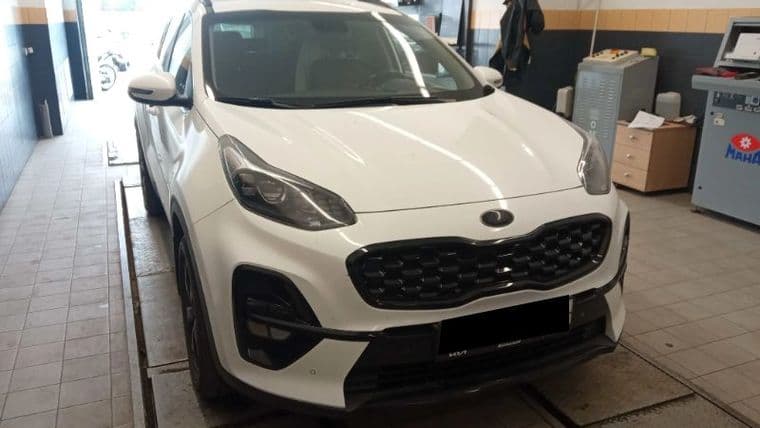 KIA Sportage 2021 года, 125 261 км - вид 2
