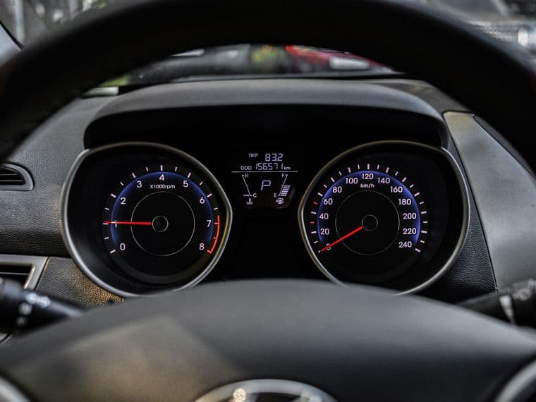 Hyundai Elantra, 2011 - вид 4
