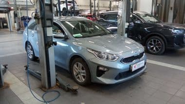 KIA Ceed 2021 года, 145 444 км - вид 2