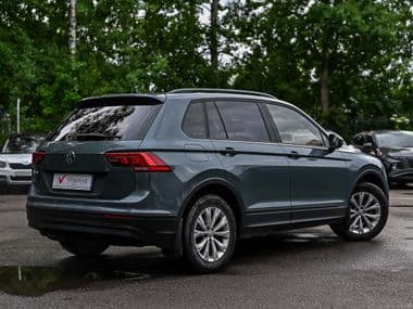 Volkswagen Tiguan 2020 года, 131 502 км - вид 2