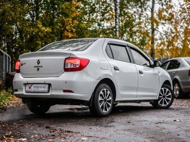 Renault Logan 2015 года, 107 621 км - вид 2