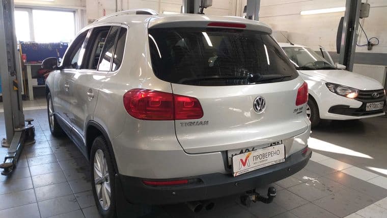 Volkswagen Tiguan, 2011 - вид 3