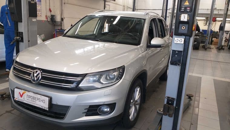 Volkswagen Tiguan, 2011