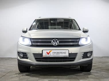 Volkswagen Tiguan 2011 года, 147 974 км - вид 2