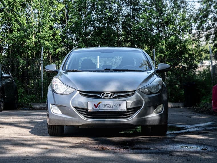 Hyundai Elantra, 2011 - вид 2