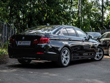 BMW 5 серия 2013 года, 172 100 км - вид 2