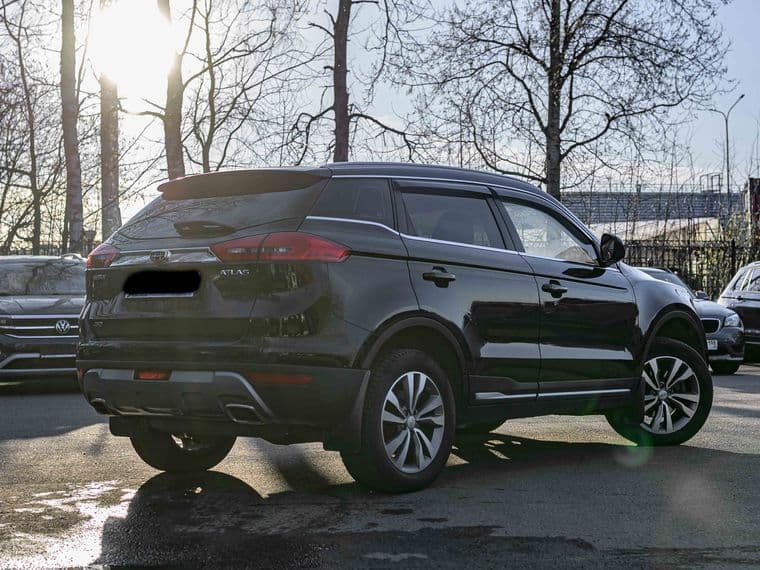 Geely Atlas 2021 года, 240 657 км - вид 2