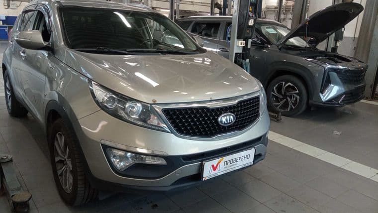 KIA Sportage 2015 года, 213 693 км - вид 2