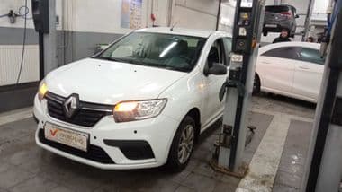 Renault Logan 2020 года, 62 300 км - вид 1