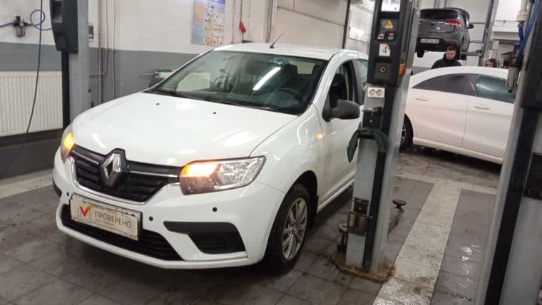 Renault Logan 2020 года, 62 300 км - вид 1