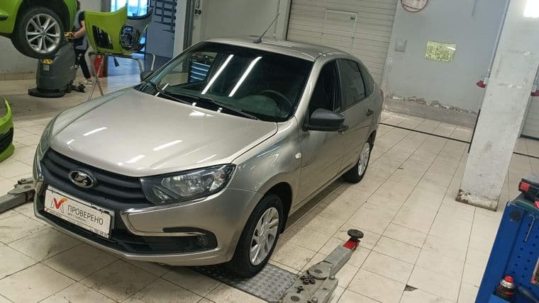 ВАЗ (LADA) Granta 2019 года, 89 664 км - вид 1