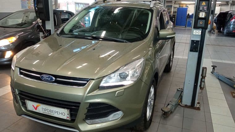 Ford Kuga, 2012