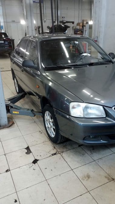 Hyundai Accent 2007 года, 255 000 км - вид 1