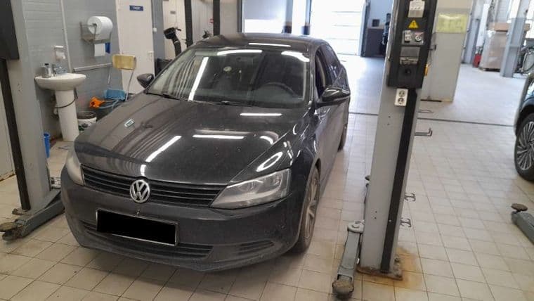 Volkswagen Jetta, 2013