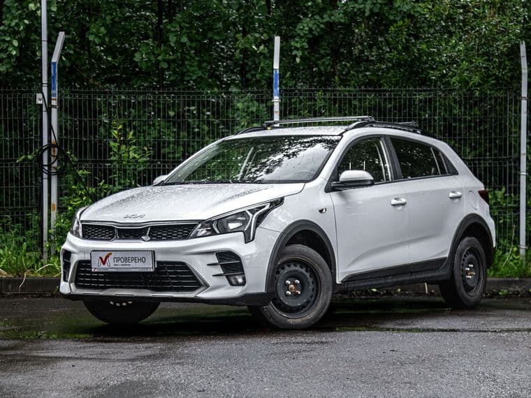 KIA Rio X, 2021