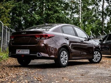 KIA Rio 2022 года, 120 607 км - вид 2