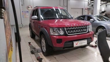 Land Rover Discovery 2015 года, 130 000 км - вид 2