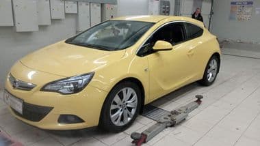 Opel Astra GTC 2012 года, 239 122 км | VIN 10653 - вид 2